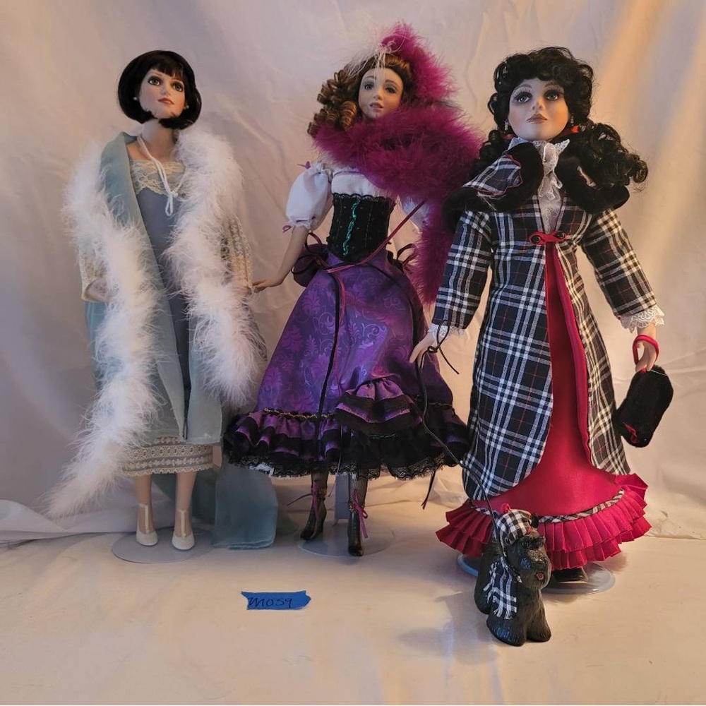 Elegant Doll Trio Of Paradise Galleries